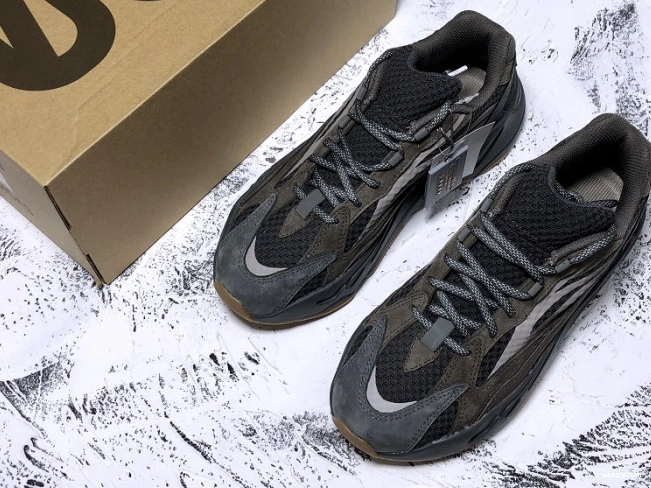 Boost v2 EG6860 Adidas Yeezy 700 Geode 1030